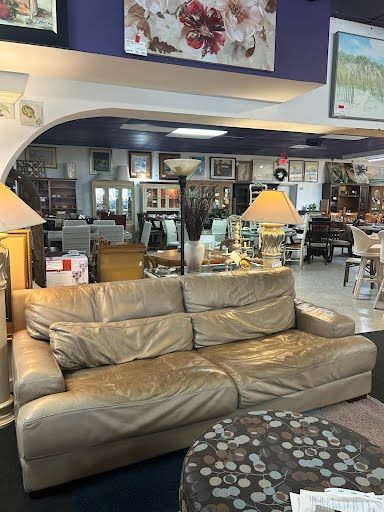 Saddle Leather 92"w Sofa