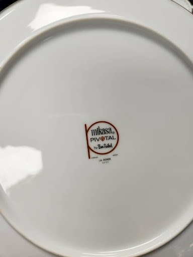 SET OF 4- 7" Coupe Soup Bowl La Ronde by Mikasa