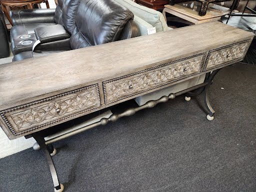 Hooker Furniture Sofa Table 64"w