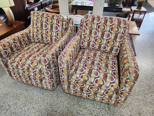 Swivel Chair