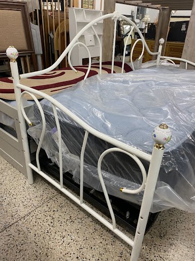 Twin/Twin Trundle Bed