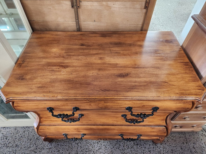 wooden bombe-style 3 drawer Chest