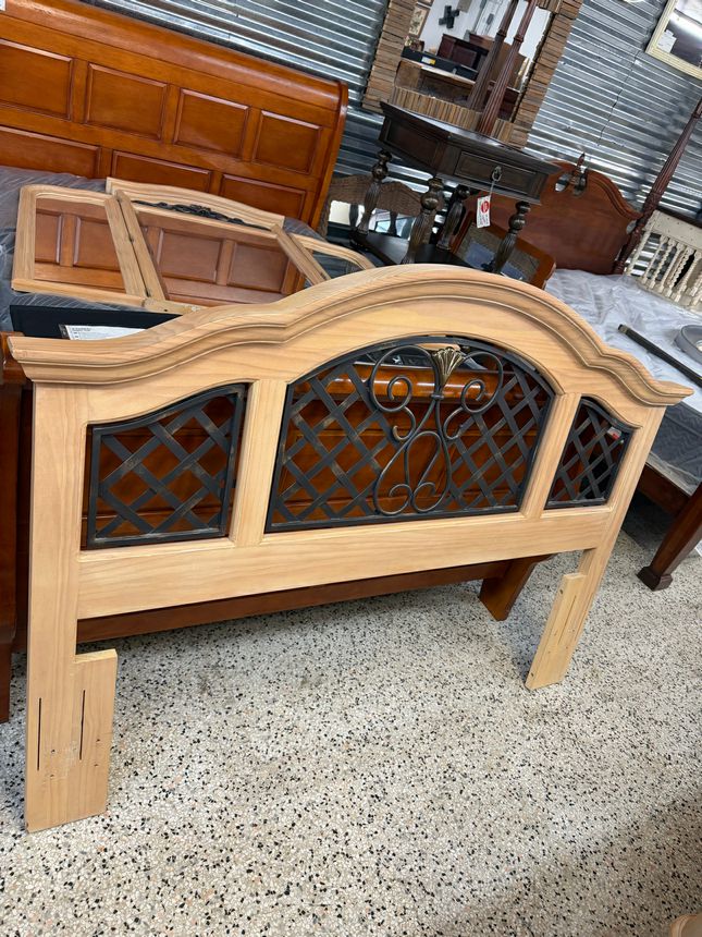 Bed Sizes Queen Bed Set