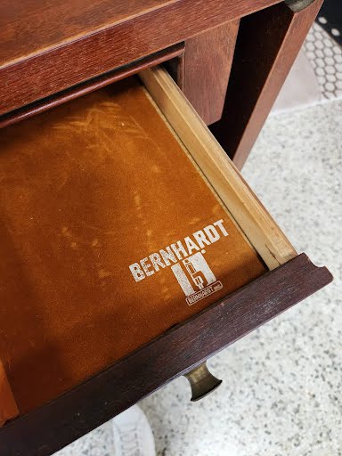 Bernhardt Server