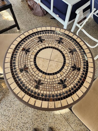 KNF NEILLE OLSON | Mosaic Bistro Table 30R"