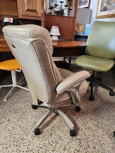 Serta Adjustable Desk Chair