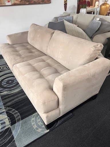 Cindy Crawford Sofa 82"w