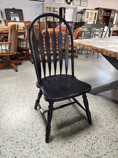 SET OF 4 - Black Windsor Dining Chairs