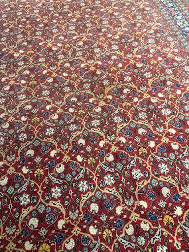 "HEREKE" 7'x11' Floral Turkish Area Rug