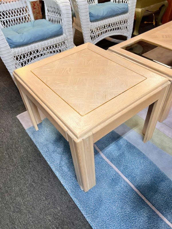 2 PIECE Table Set