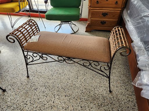 Bench Scroll Metal & Bamboo