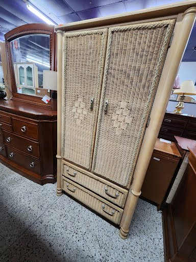 Armoire Bamboo