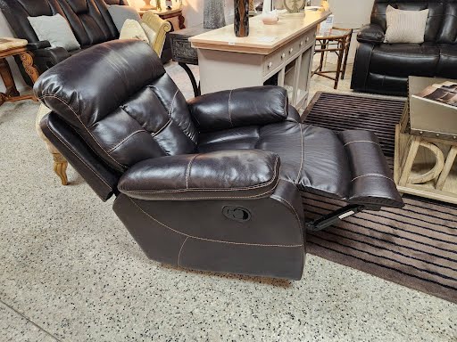 40W" Brown Manual Recliner