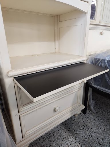 WYNWOOD 127W" Farmhouse Queen Bed