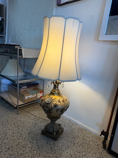 Vintage Hollywood Regency Table Lamp