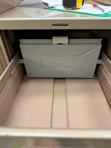 4 Drawer File Cabinet