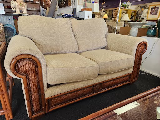 Love Seat Bahama Style