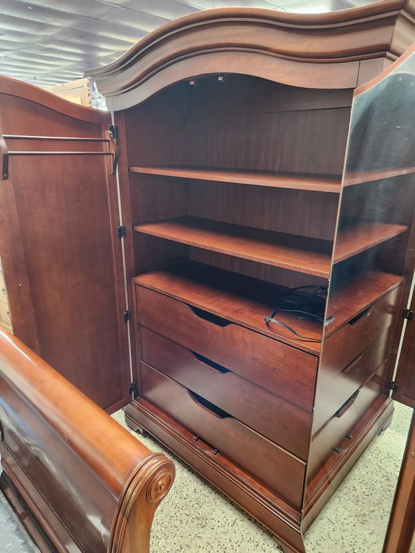 Thomasville Cherry  Armoire