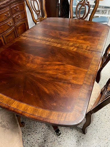 Thomasville Dining Set