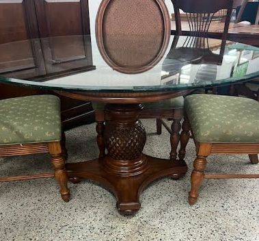 Dining Table 54" Round Glass Top