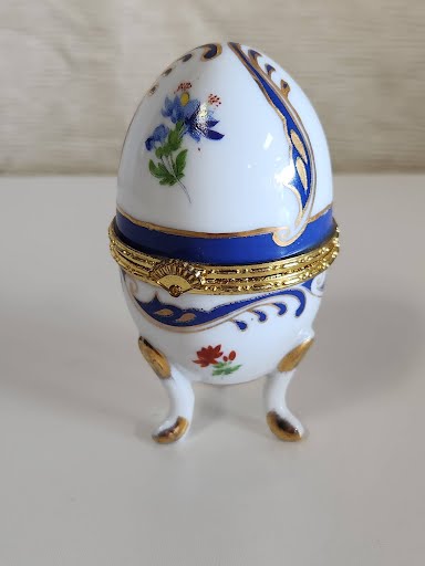 4" Porcelain Egg Trinket Box