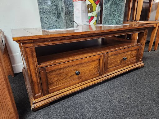50x28 Oak Coffee Table with Drawers
