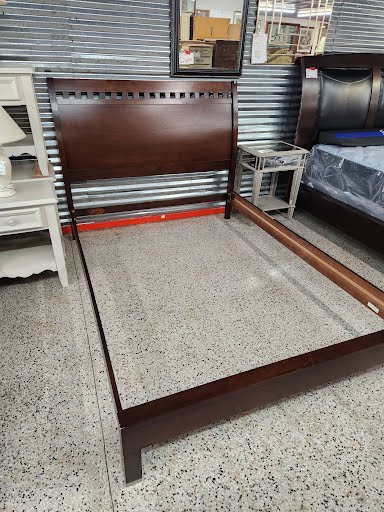 Queen Bed Dark Wood
