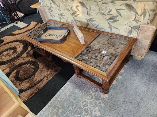 72x30" Glass Insert Coffee Table