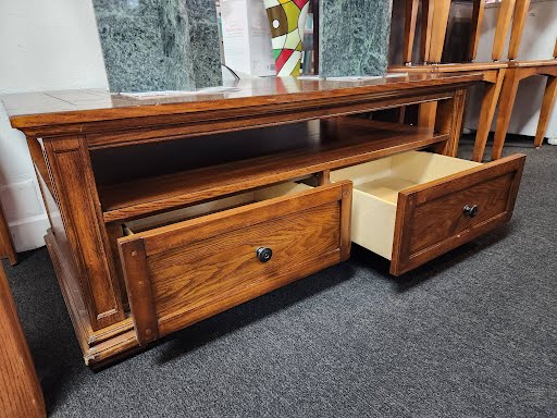 50x28 Oak Coffee Table with Drawers