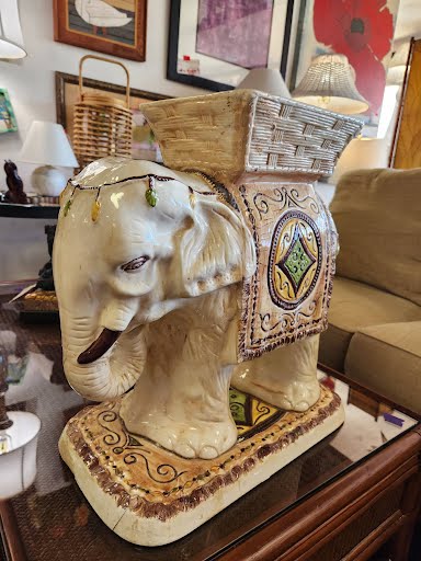 Elephant Plant Stand / Statue