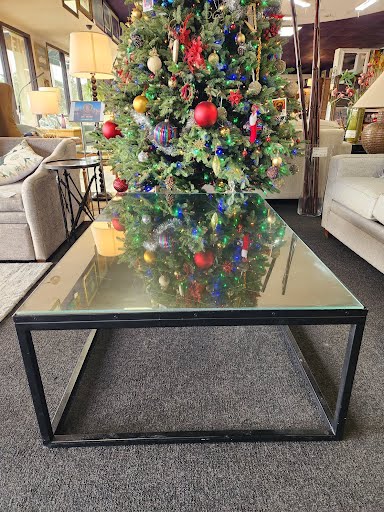 35x55" Glass Top Coffee Table