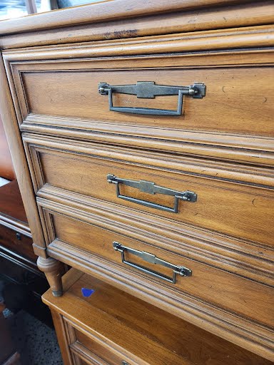 SET OF 2 White Fine Furniture Wood Nightstand
