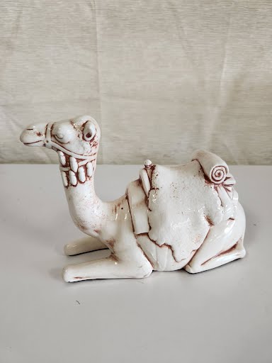 14 Piece "White Duncan Mold Ceramic 1982 Nativity"
