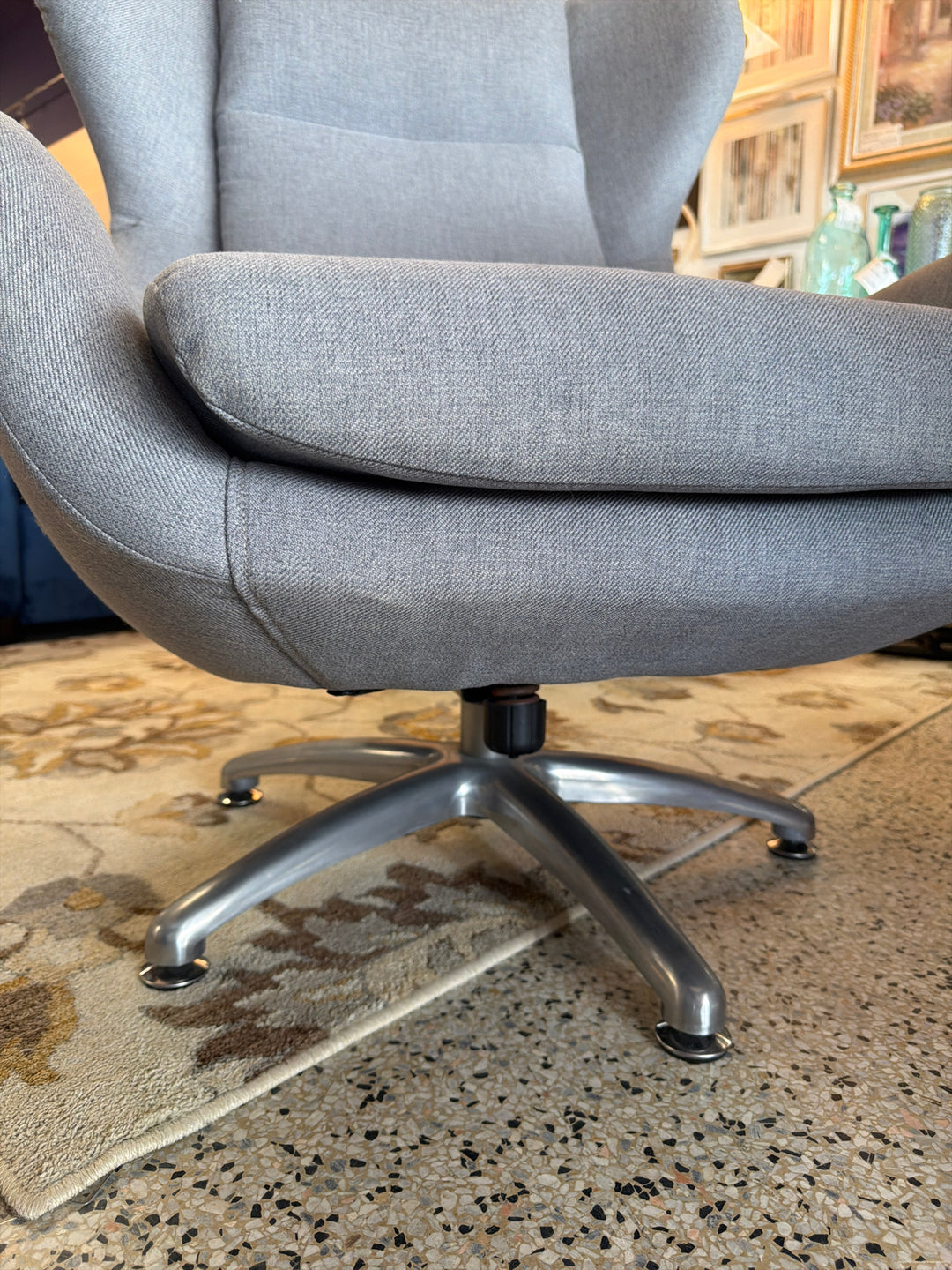 Fabric Swivel Chair