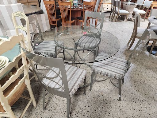 48" Round Glass Top Metal Base Dining Set