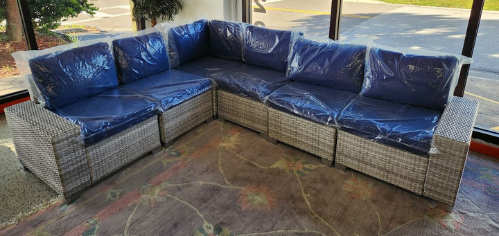 Grey resin 6 piece sectional