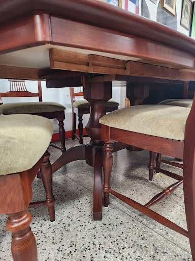 Tile Top Dining Set w. 6 Chairs
