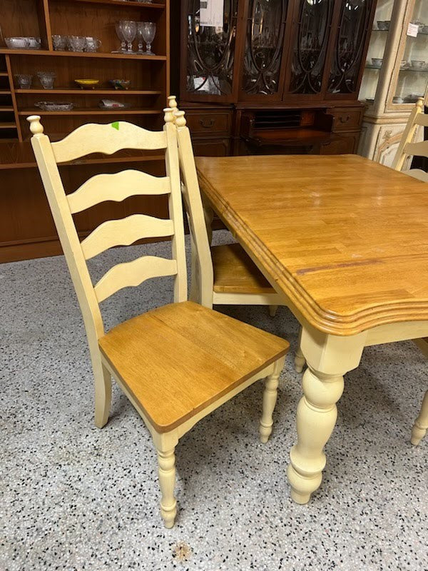 Dining Set Maple w. 4 Chairs 18" Leaf