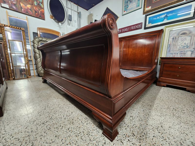 Cherry Thomasville Bed Sizes King Bed Set