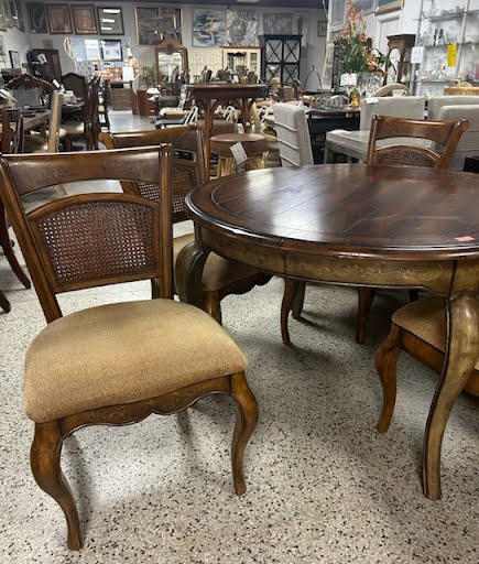 Wood Dining set w. 4 Chairs