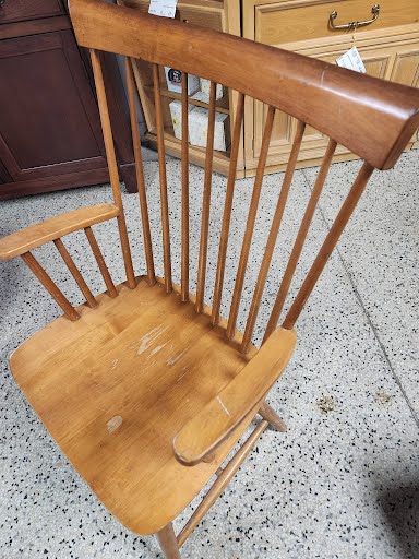 ETHAN ALLEN Windsor Arm Chair