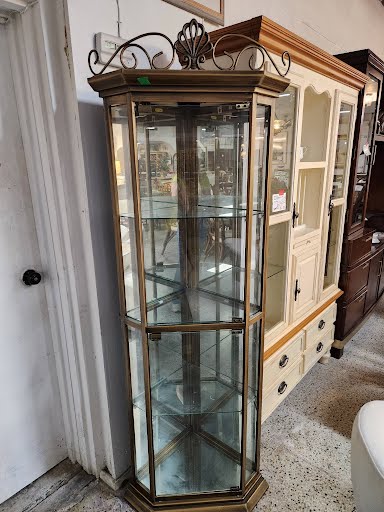 Corner Unit Gold