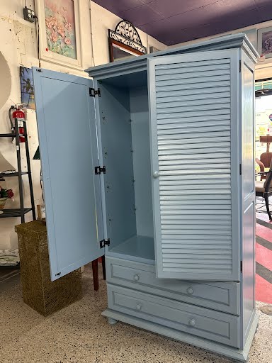 Armoire