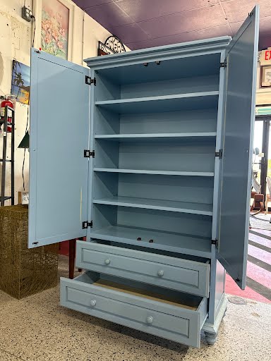 Armoire