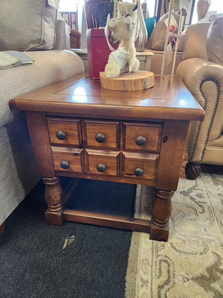 Broyhill End Table's SET OF 2