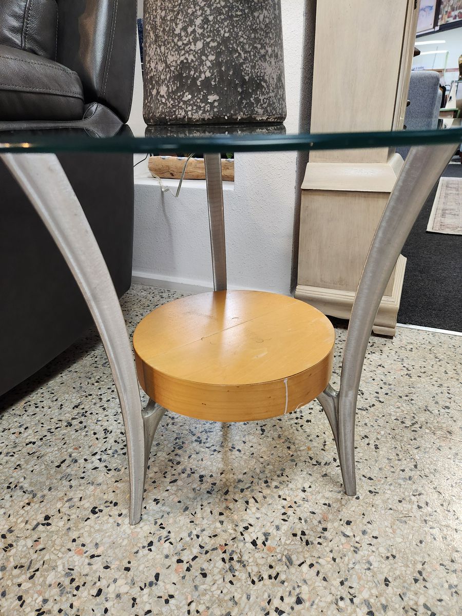 26" Round Glass Top End Table