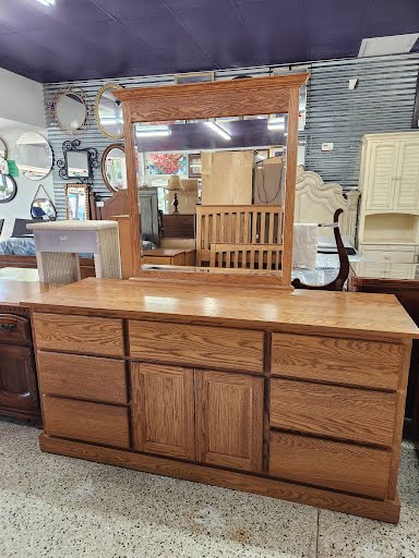 7-Drawer Mission Style Dresser with Mirror