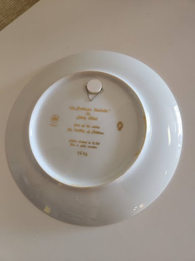 10" HIBEL “La Contessa Isabella” Collector's Plate