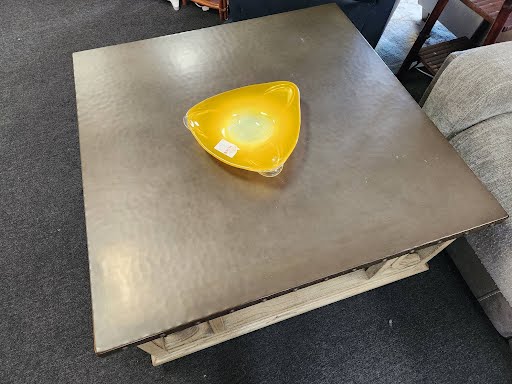 Lexington Furniture Wyatt Coffee Table