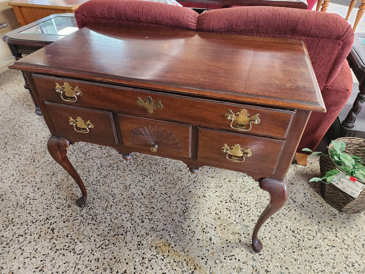 Vintage Queen Anne Style Lowboy Desk / Chest